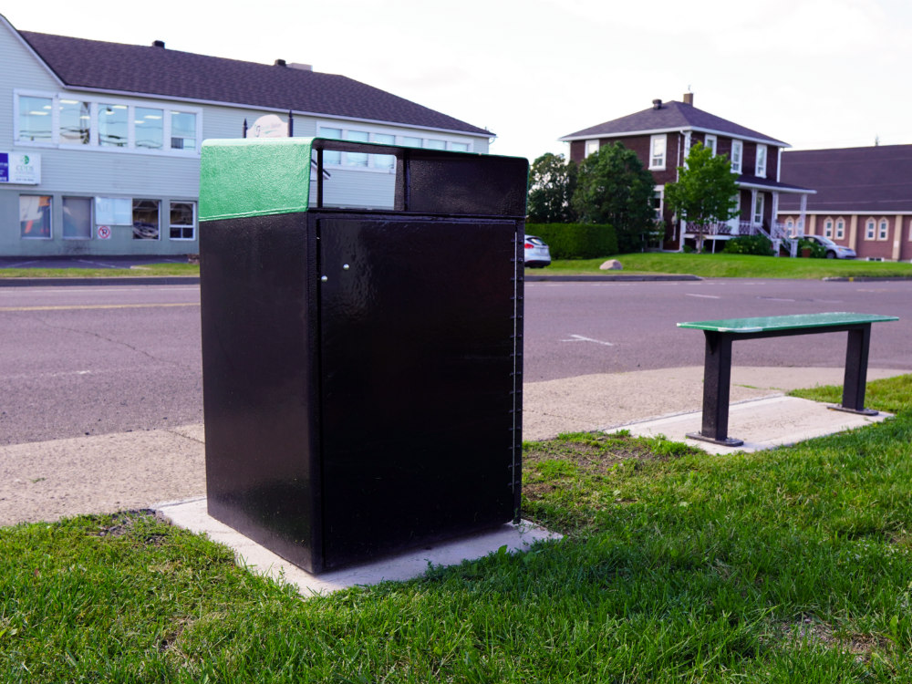 Garanties et assurances - collecteur duo vus de dos 1000x750 1